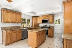 16481 Valle Vista Way, Riverside, CA 92506 - Photo 15