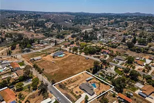 16481 Valle Vista Way, Riverside, CA 92506 - Photo 69