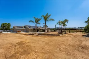 16481 Valle Vista Way, Riverside, CA 92506 - Photo 53