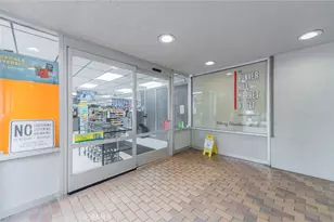 800 W 1st St, Los Angeles, CA 90012 - Photo 25