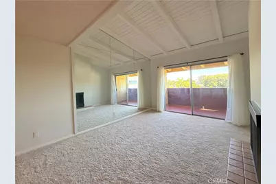 2805 E 3rd #21, Long Beach, CA 90814 - Photo 5