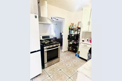 10712 Sherman, Los Angeles, CA 91352 - Photo 19