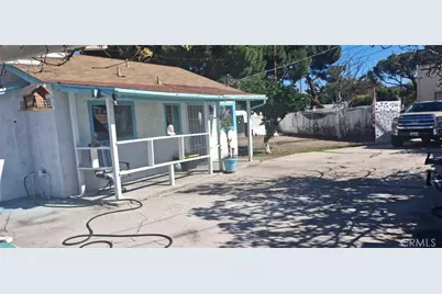 10712 Sherman, Los Angeles, CA 91352 - Photo 3