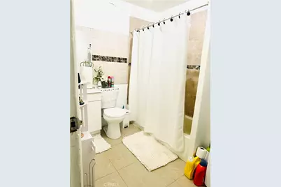 10712 Sherman, Los Angeles, CA 91352 - Photo 15