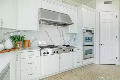 18742 Turfway, Yorba Linda, CA 92886 - Photo 17