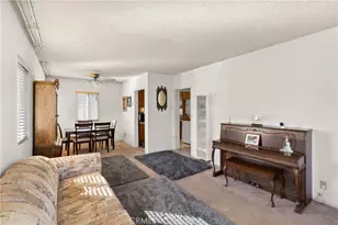 2030 W 95th, Los Angeles, CA 90047 - Photo 5