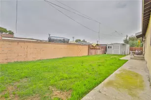 1019 W Arbutus, Compton, CA 90220 - Photo 33