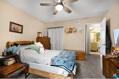 2133 Barclay, Santa Ana, CA 92701 - Photo 17