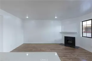 15946 Vanowen St, Van Nuys, CA 91406 - Photo 5