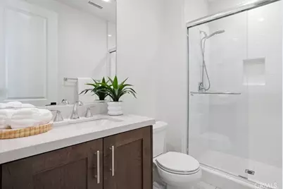 17301 Juniper Lane, Huntington Beach, CA 92649 - Photo 39