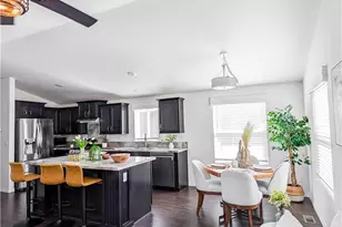 400 E Arbor St, Long Beach, CA 90805 - Photo 5