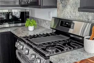 400 E Arbor St, Long Beach, CA 90805 - Photo 9