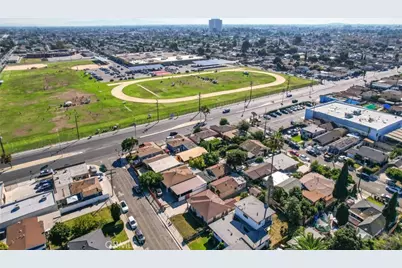 814 W Maple Street, Compton, CA 90220 - Photo 3
