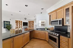 850 N Croft, Los Angeles, CA 90069 - Photo 11