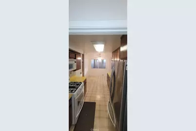 5519 S La Cienega Boulevard, Los Angeles, CA 90056 - Photo 7