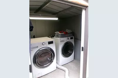 7926 Wilcox, Cudahy, CA 90201 - Photo 31