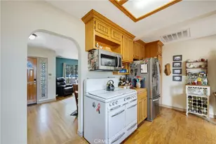 947 N Alamo St, Anaheim, CA 92801 - Photo 15