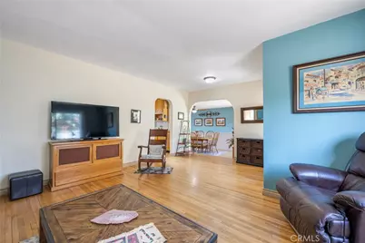 947 N Alamo Street, Anaheim, CA 92801 - Photo 5