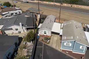 501 Willow Dr, Santa Ana, CA 92703 - Photo 17