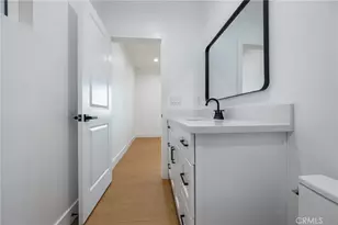 8405 McKinley Ave, Los Angeles, CA 90001 - Photo 17