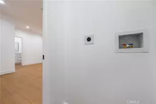 8405 McKinley Ave, Los Angeles, CA 90001 - Photo 37