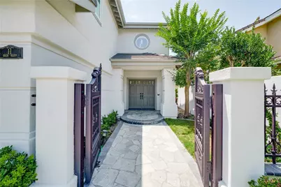 11 High Bluff, Laguna Niguel, CA 92677 - Photo 3