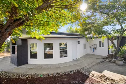 33467 Washington Dr, Yucaipa, CA 92399 - Photo 3