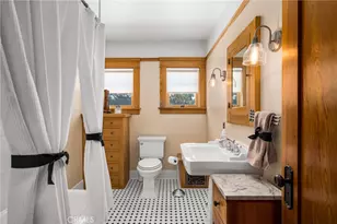 155 N Cleveland St, Orange, CA 92866 - Photo 27