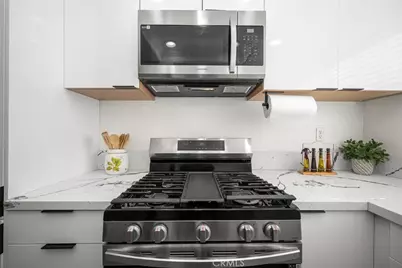 361 S Van Buren #B, Placentia, CA 92870 - Photo 15