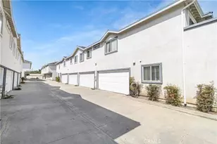 20601 20603 Seine Ave, Lakewood, CA 90715 - Photo 3