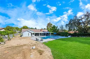 17842 Caballo, Yorba Linda, CA 92886 - Photo 29