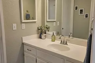 12121 Centralia St, Lakewood, CA 90715 - Photo 29