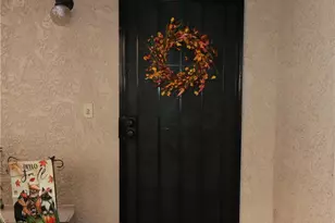 12121 Centralia St, Lakewood, CA 90715 - Photo 7