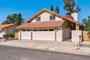 6633 E Paseo Del Norte, Anaheim Hills, CA 92807 - Photo 45