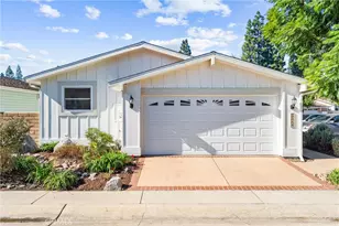 2544 Park Lake, Santa Ana, CA 92705 - Photo 3