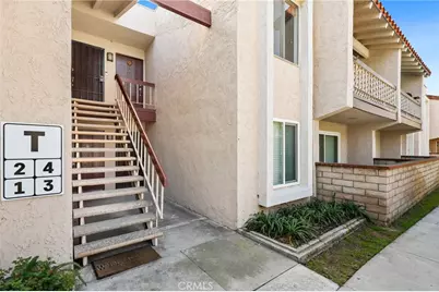700 W La Veta Avenue #T4, Orange, CA 92868 - Photo 5