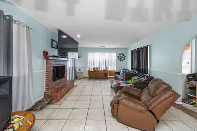 18629 Orange, Hesperia, CA 92345 - Photo 7