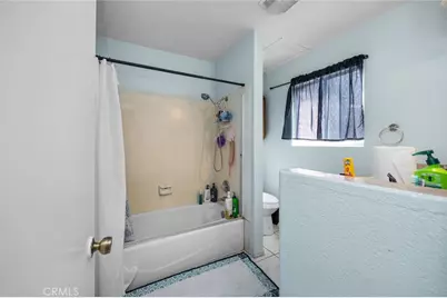 18629 Orange, Hesperia, CA 92345 - Photo 19