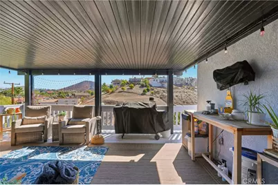 22535 San Joaquin, Canyon Lake, CA 92587 - Photo 17