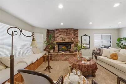 22535 San Joaquin, Canyon Lake, CA 92587 - Photo 5