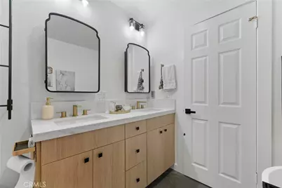 22535 San Joaquin, Canyon Lake, CA 92587 - Photo 33