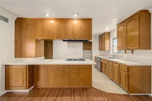 16235 Summershade Dr, La Mirada, CA 90638 - Photo 9