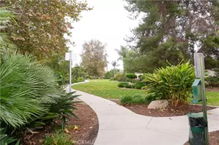 255 Flame Tree Pl, Oceanside, CA 92057 - Photo 15