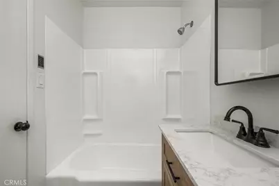 906 E Buffalo Avenue, Santa Ana, CA 92706 - Photo 19