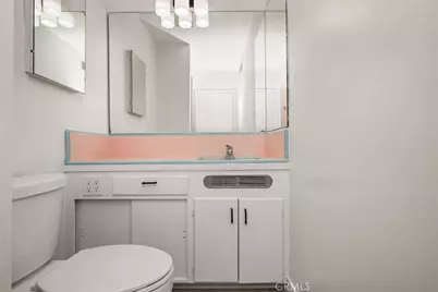 906 E Buffalo Avenue, Santa Ana, CA 92706 - Photo 21