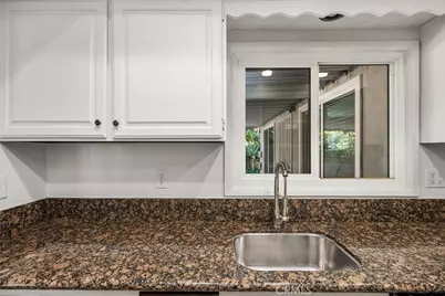 906 E Buffalo Avenue, Santa Ana, CA 92706 - Photo 11