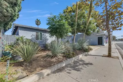 1819 W 17th, Santa Ana, CA 92706 - Photo 9