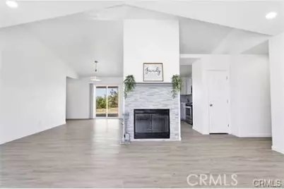 8951 Grapefruit Ave, Hesperia, CA 92345 - Photo 1