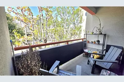 222 S Central #242, Los Angeles, CA 90012 - Photo 15