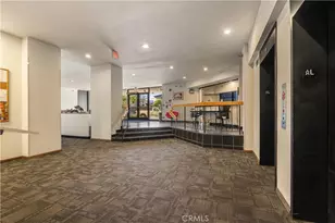 222 S Central, Los Angeles, CA 90012 - Photo 43